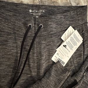 NWT Athleta Metro Street Jogger Zip Ankle XS